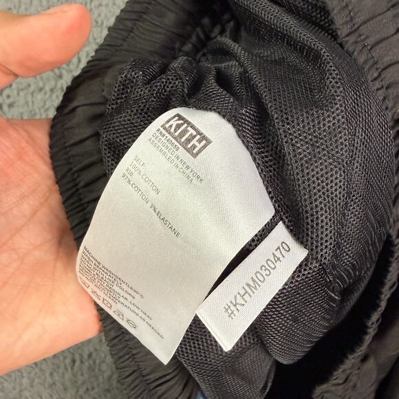Kith Transitional Active Shorts Mens Small Black Baggy 7" Zipper Swim Hybrid - Picture 6 of 12